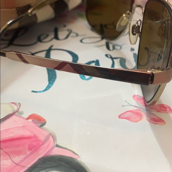 Burberry Sunglasses Unisex - Picture 2 of 8